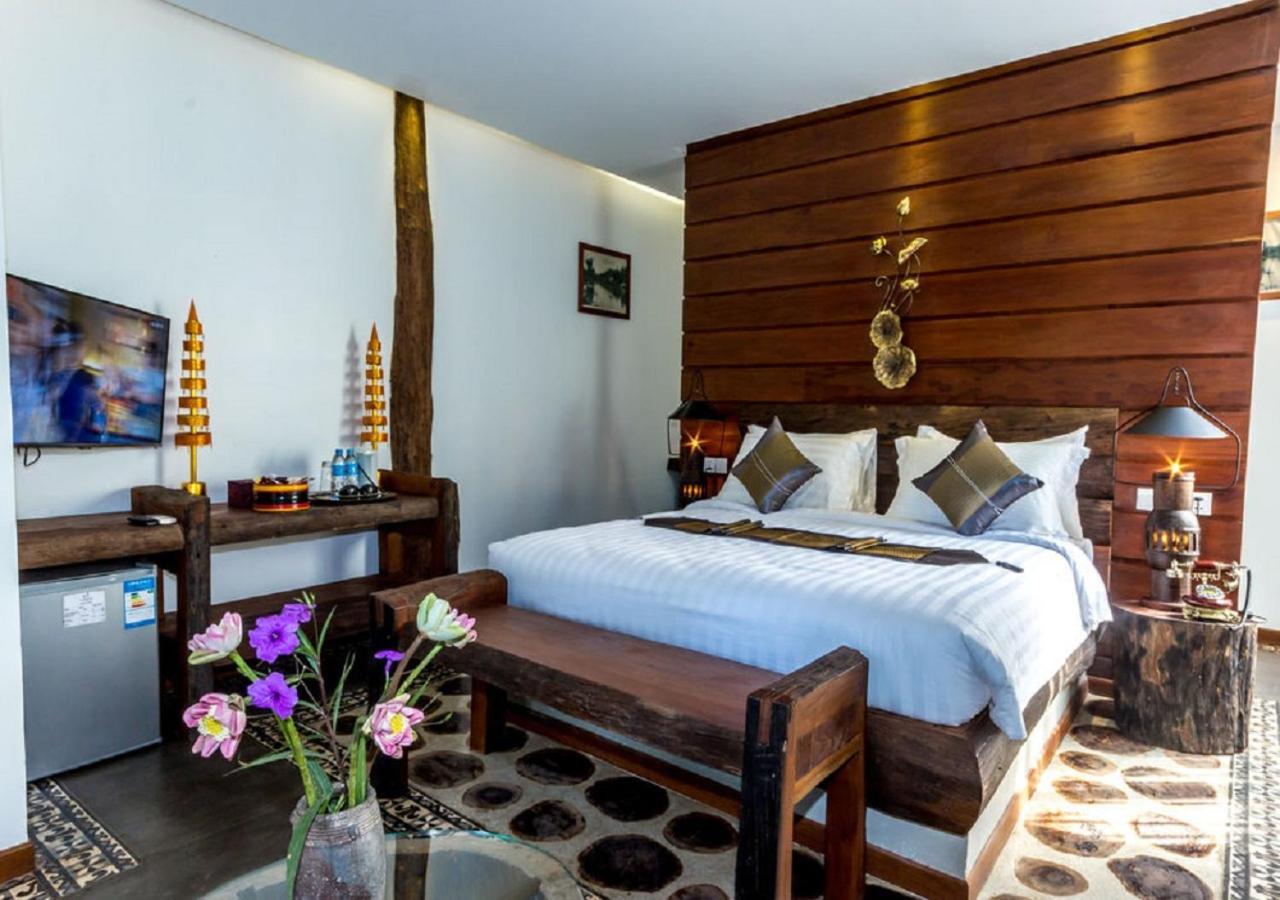 Khmer Paradise Villa Siem Reap Exterior photo